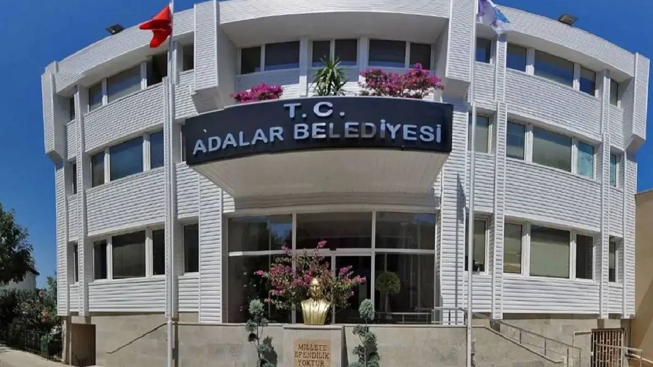 Adalar Belediyesi'nde Sürpriz Başkanvekili Seçimi!