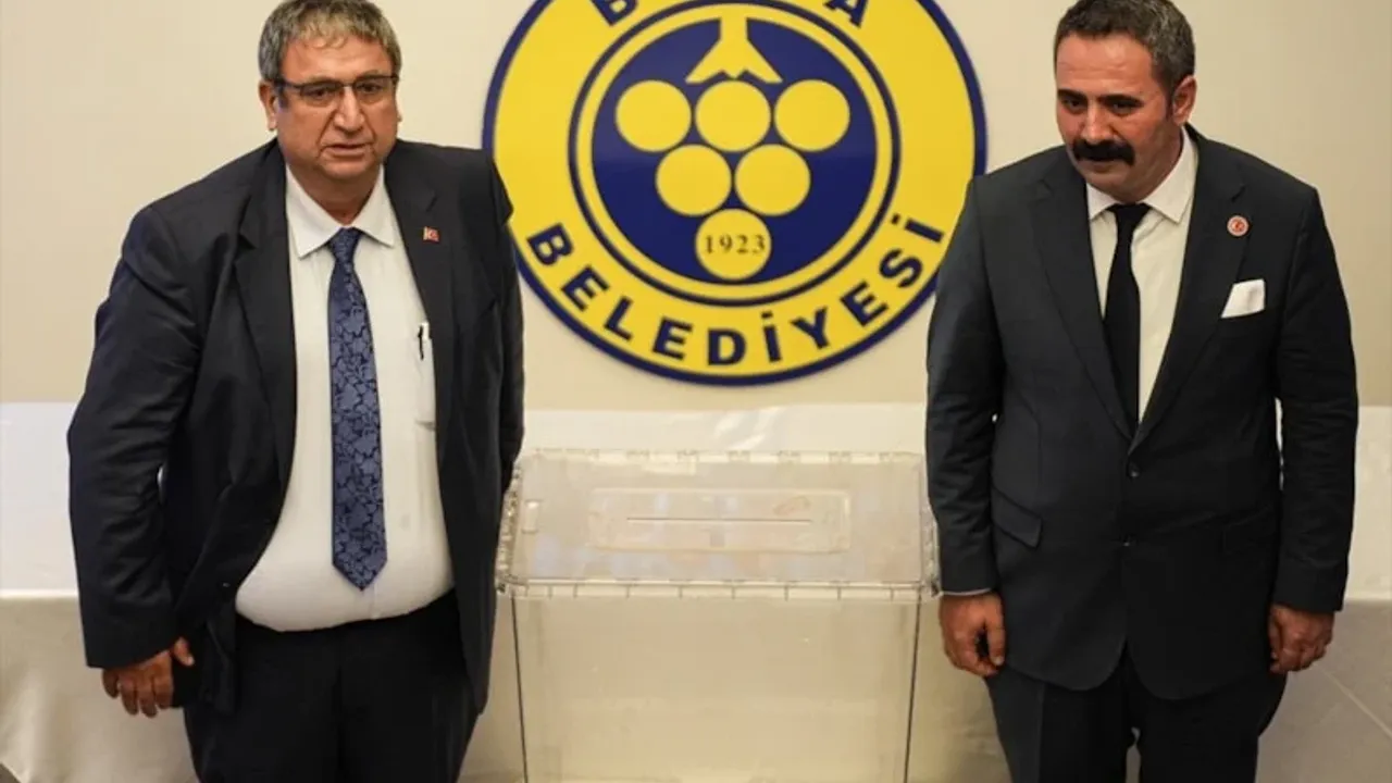 Buca'nın Yeni Başkan Vekili Hüseyin Benzer Göreve Başladı!