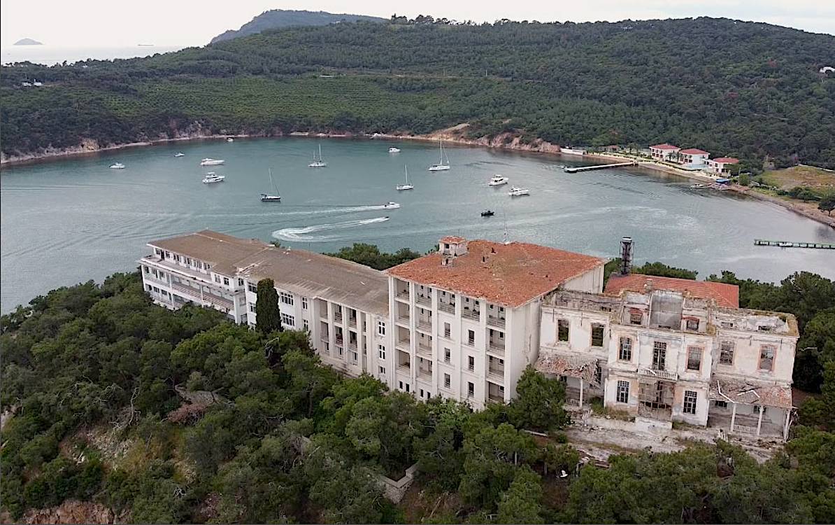 Heybeliada Sanatoryumu'nda Diyanet Krizi: Dava Kapıda!