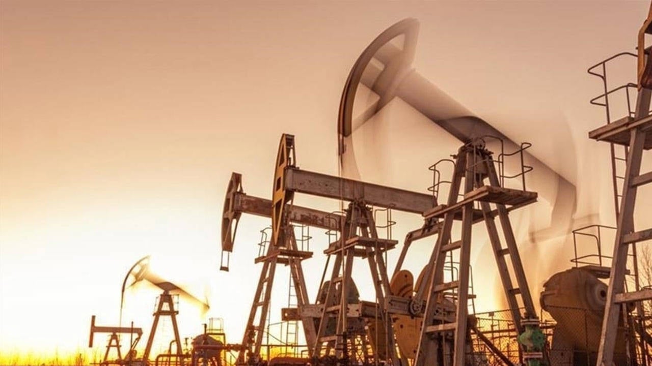 Trump'ın İran Uyarısı Petrol Piyasalarını Sarsıyor!