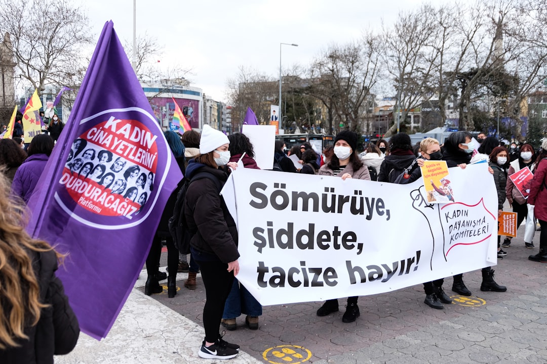 İstanbul 1 Mayıs’ta Abluka Altında: Taksim’e Giriş Yasaklandı!
