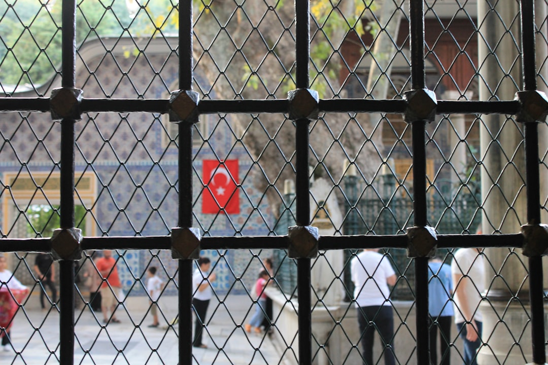 İBB'ye Yolsuzluk Operasyonu: 57 Kişi Gözaltında!