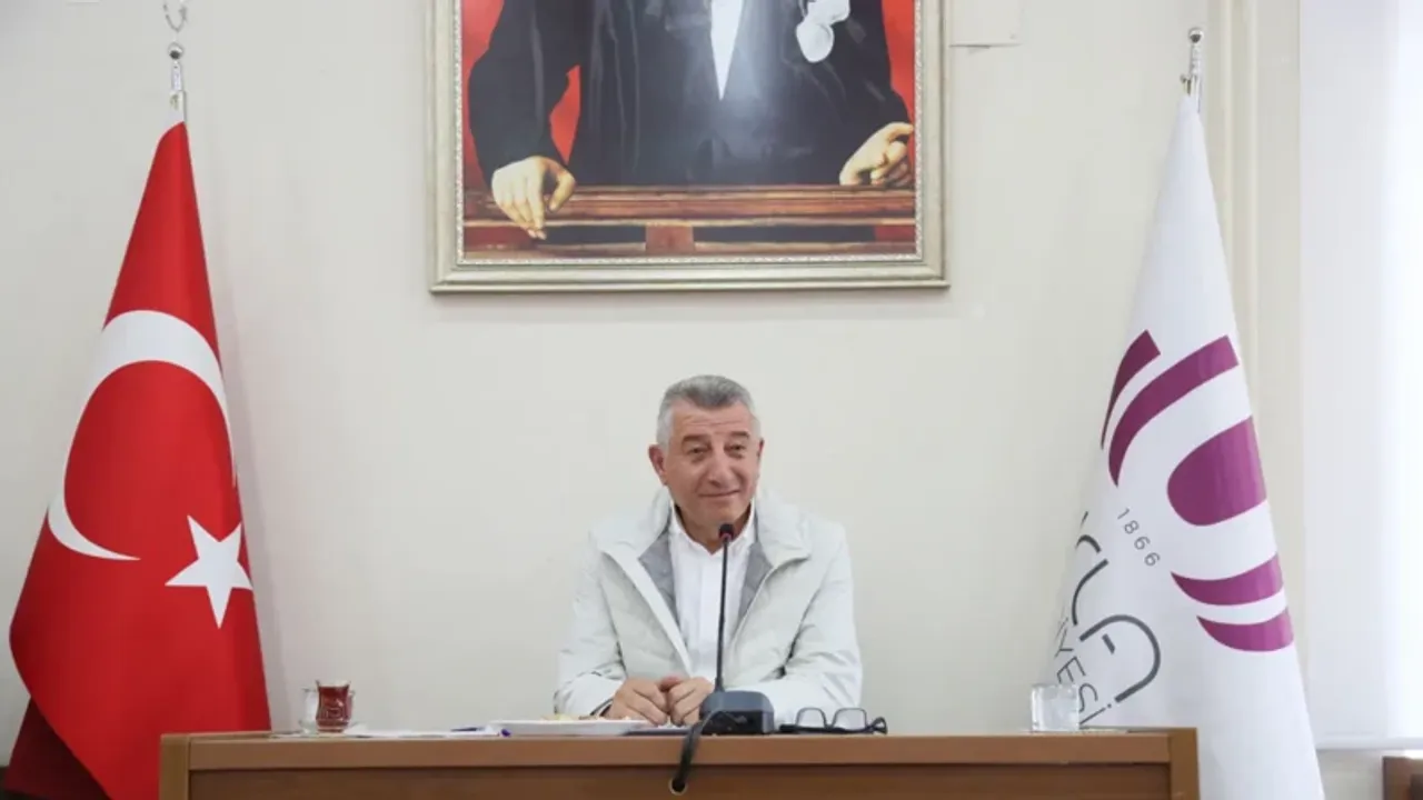 Güzelbahçe Belediye Başkanı Mustafa Günay ve İmar Müdürü Tutuklandı!