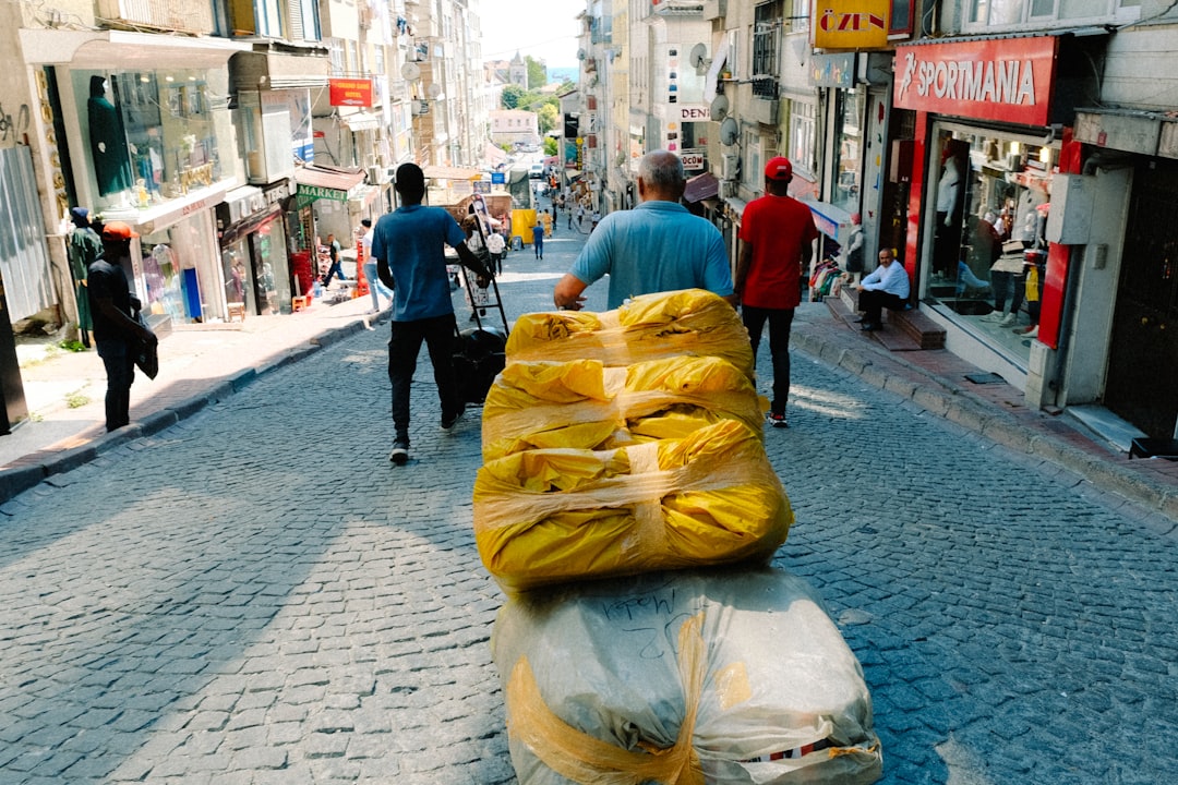 İZBAN’da 1 Mayıs Sürprizi: Ücretsiz Yolculuk Müjdesi!