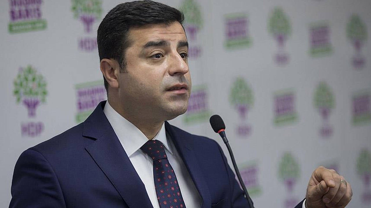 Selahattin Demirtaş'tan Edirne Cezaevi'nden İlk Fotoğraf!