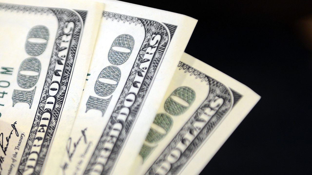 Döviz Piyasasında Haftaya Sürpriz Düşüş! Dolar ve Euro Ne Kadar?…