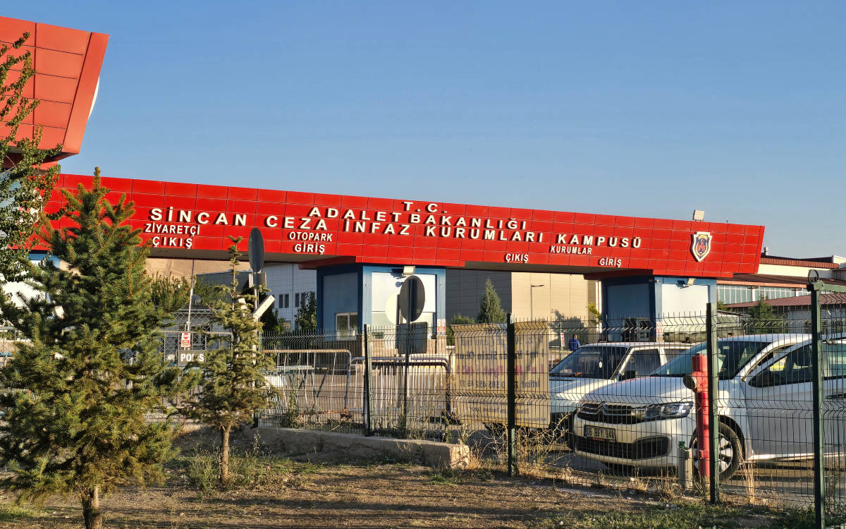 Sincan’da Mahpuslara Kürtçe Mektup Engeli Tepkileri Artıyor!