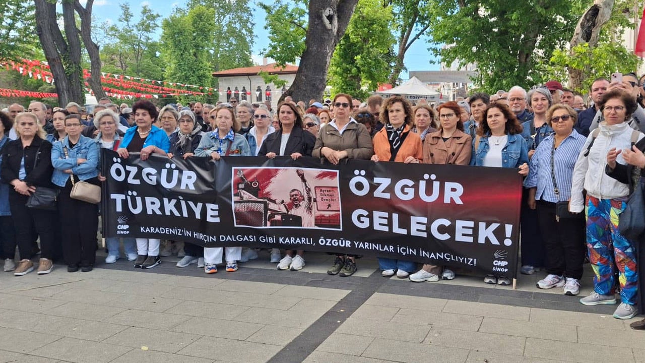 Sinop'tan Özgür Özel'e Güçlü Destek Mesajı!