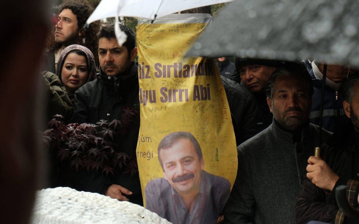 Sırrı Süreyya Önder Anmasında Barış ve Mücadele Vurgusu!
