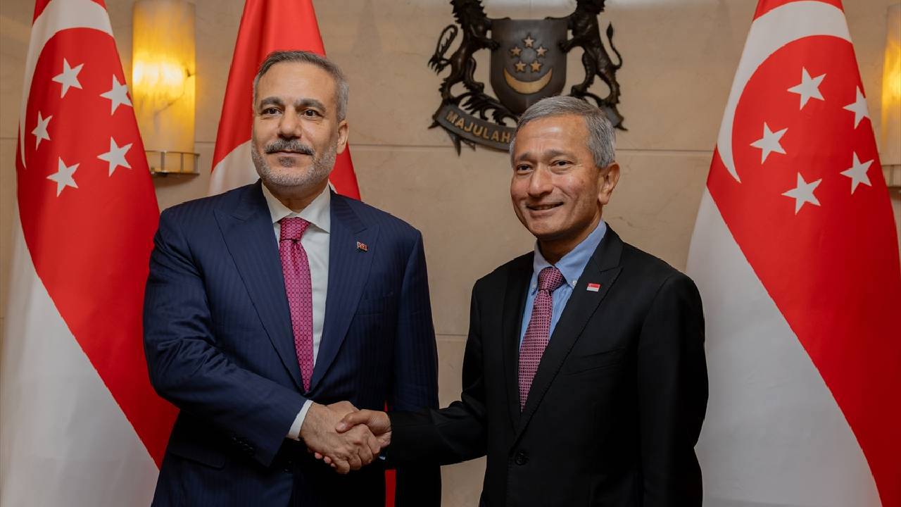 Hakan Fidan'dan Singapur Açıklaması: Stratejik İşbirliği Güçleniyor!