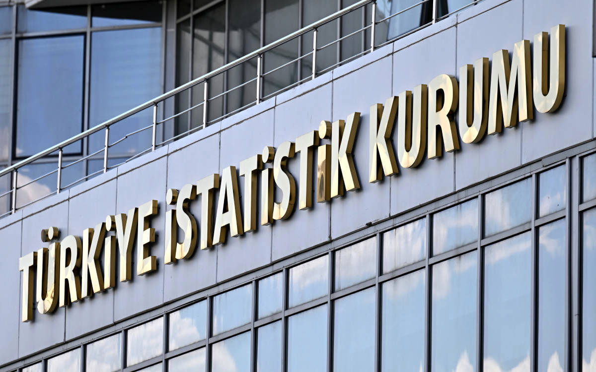 Türkiye’de Eğitim Süresi Artıyor, Eşitsizlikler Sürüyor!