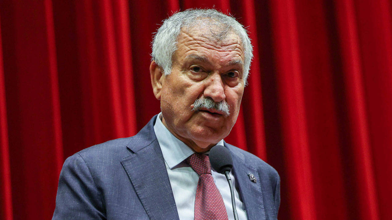Zeydan Karalar’dan CHP’ye Sert Kurultay Çağrısı!